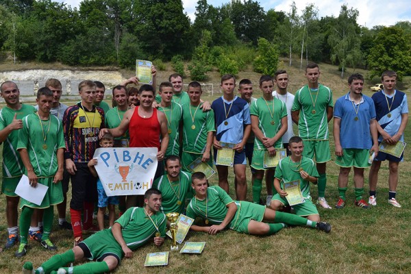 Перемогою команди з Рівного завершилось футбольне свято району