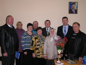 Привітання кавалерів Ордена Леніна з річницею утворення району