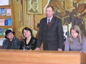 Засідання круглого столу на тему «Національні меншини в Україні та Мурованокуриловецькому районі»